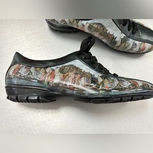 Icon Museum At Lehavre Sneaker 6 ( runs narrow)